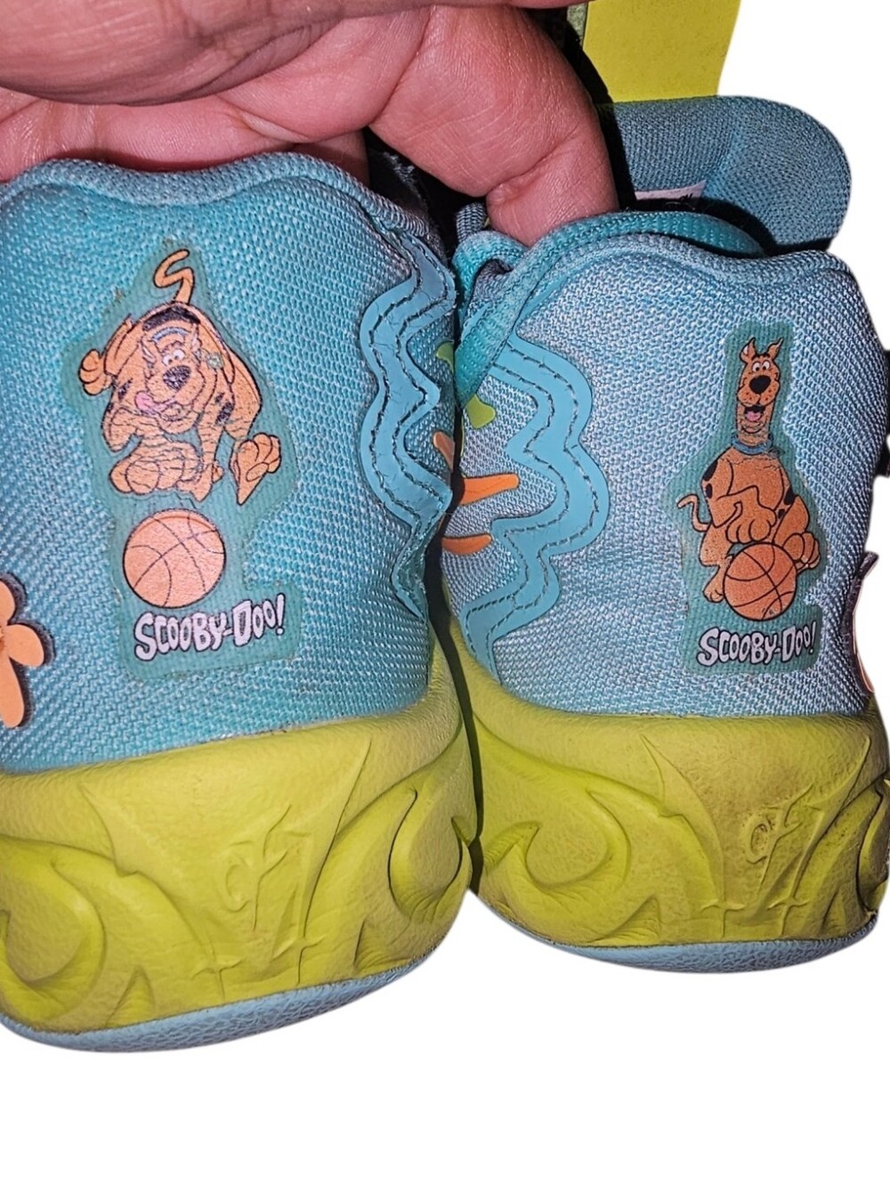 Puma Scooby-Doo High-Top Sneakers - Picture 7 of 9
